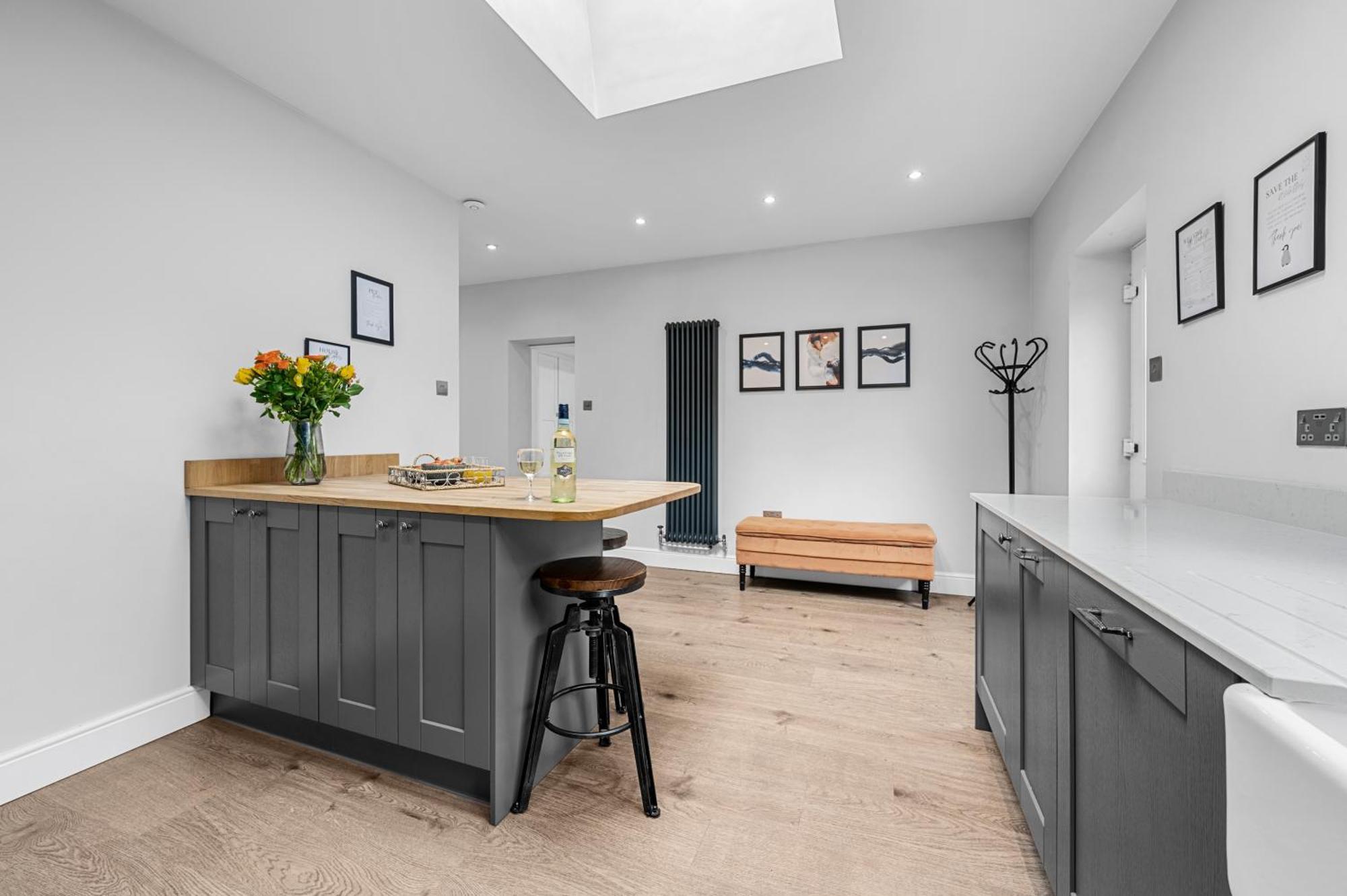 Villa Relax At Little Hawkcliffe Steeton Exterior foto